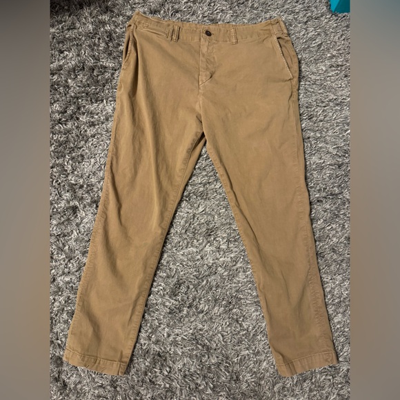 American Eagle Outfitters Other - American Eagle men’s 36/30 khaki pants skinny fit